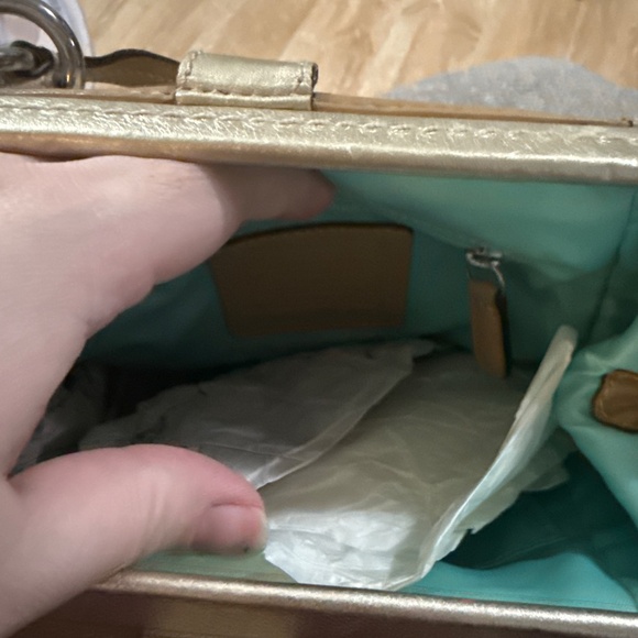 Vintage coach woven bag - Picture 3 of 3